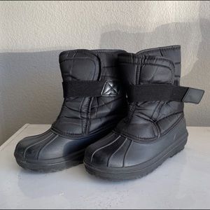 Snow Boots (Big Kid 3)